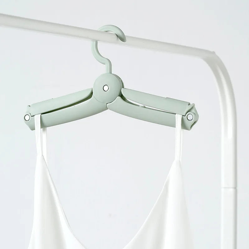 Travel Hangers - New Release