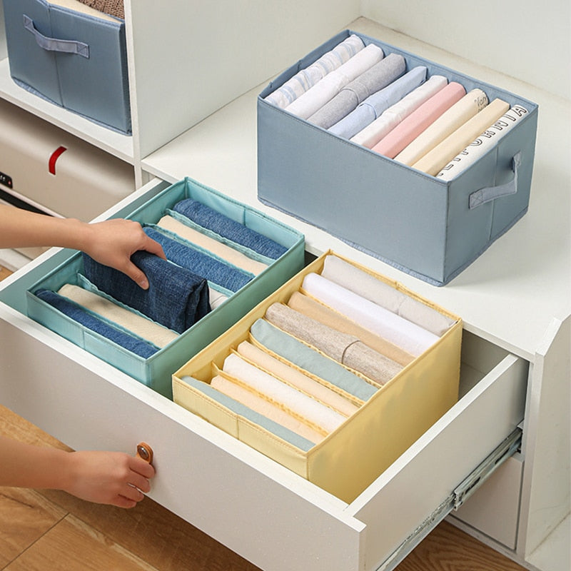 T-shirt organizer