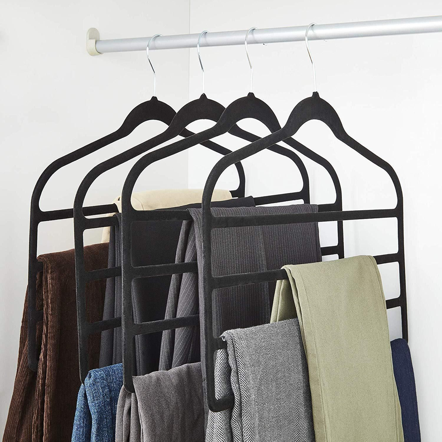 Luxury Black Velvet Rose Hangers – 10-Piece Kit